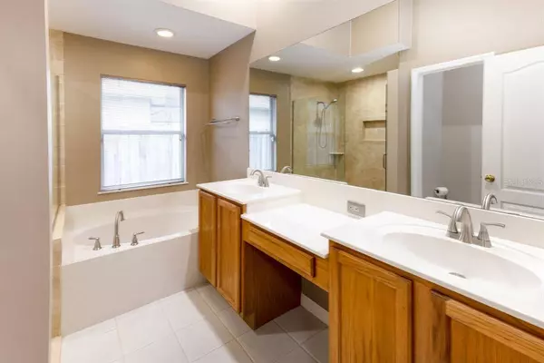 2545 TWILIGHT DR, Orlando, FL 32825