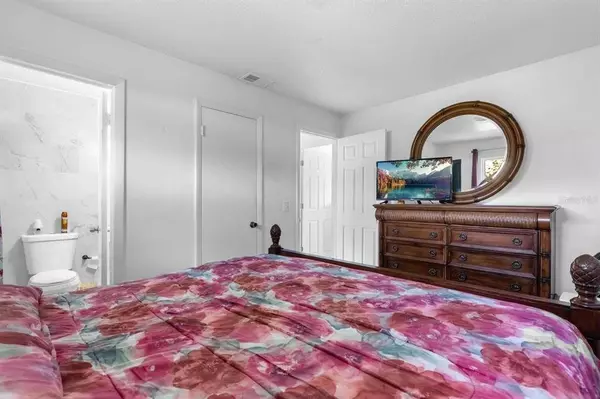 8245 CYERS LANE, Orlando, FL 32822