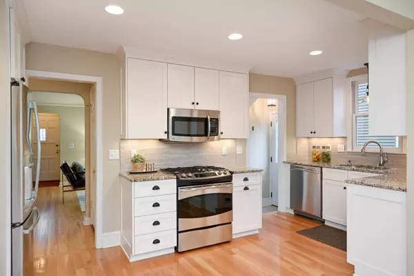 3216 Kentucky AVE S, Saint Louis Park, MN 55426