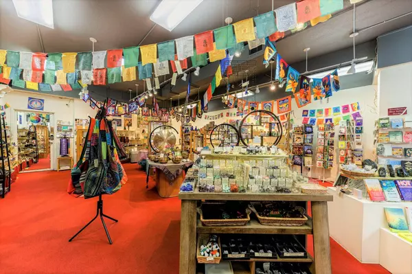 199 N Main ST, Ashland, OR 97520