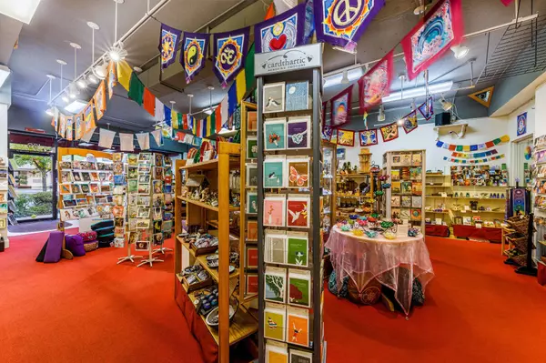 199 N Main ST, Ashland, OR 97520