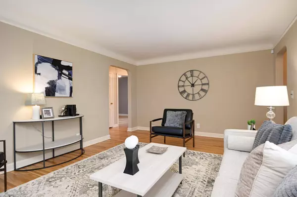 3216 Kentucky AVE S, Saint Louis Park, MN 55426