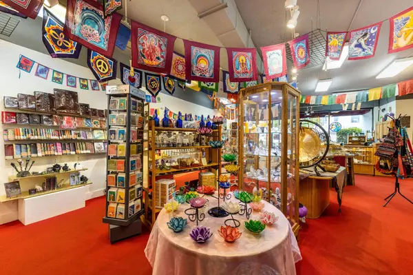 199 N Main ST, Ashland, OR 97520