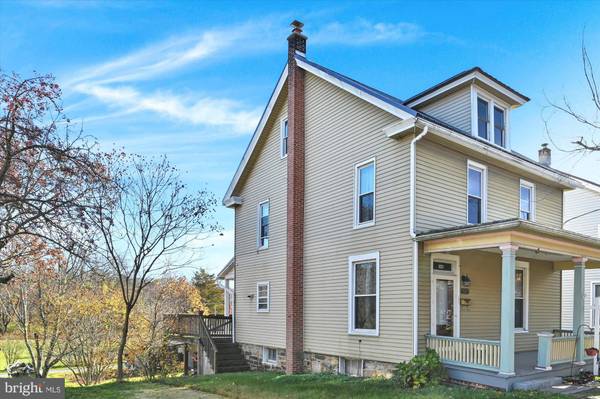 348 N 4TH ST, Newport, PA 17074