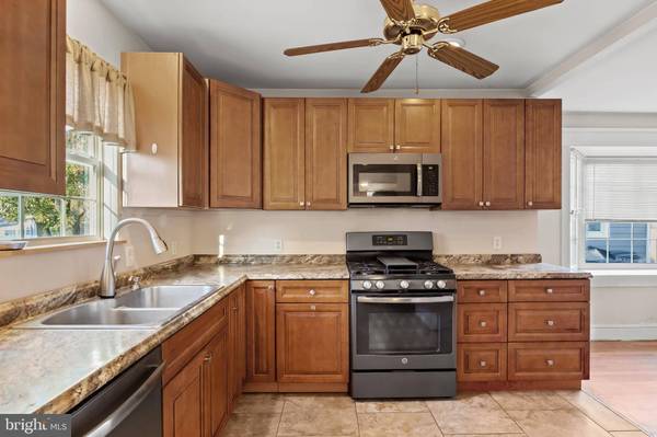 3 MARSHALL AVE, Berlin, NJ 08009