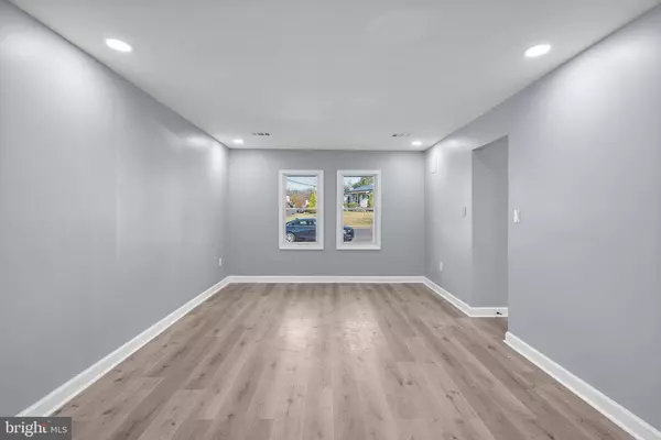 5705 ELLERBIE ST, Lanham, MD 20706