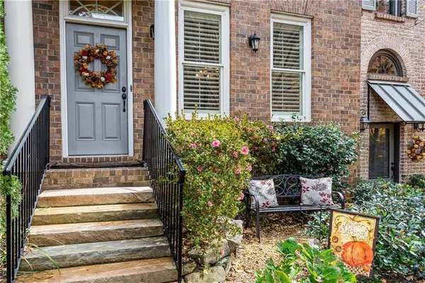 3158 Neal CT, Cumming, GA 30041