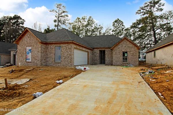 134 Serenity Lane, Pearl, MS 39208