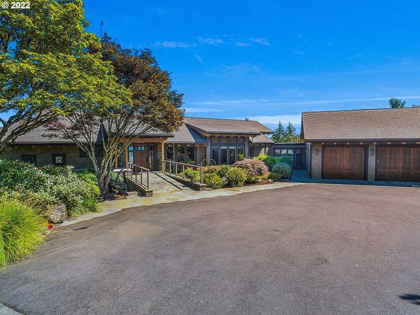 17688 UPPER CHERRY LN, Lake Oswego, OR 97034