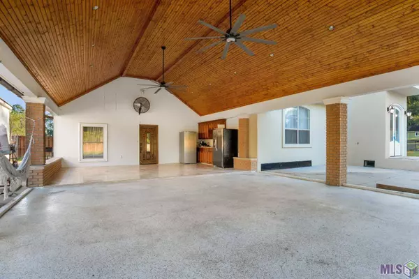 24482 4-H CLUB RD, Denham Springs, LA 70726