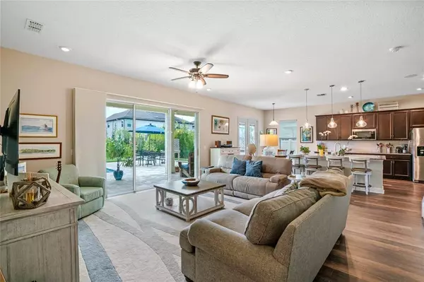 1602 PINK DOGWOOD WAY, Oviedo, FL 32765