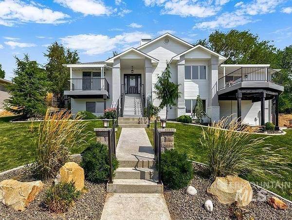 3142 E Starview Dr, Boise, ID 83712