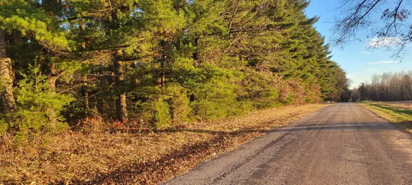 N8310 8th Dr, Newton, WI 53964