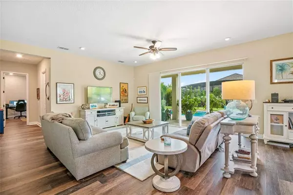 1602 PINK DOGWOOD WAY, Oviedo, FL 32765