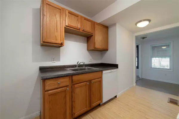 4647 Varrelmann AVE, St Louis, MO 63116