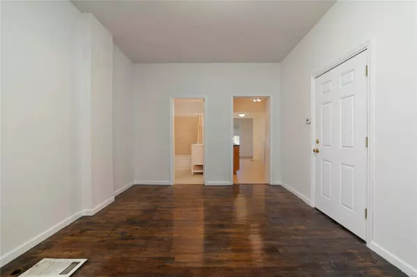 4647 Varrelmann AVE, St Louis, MO 63116