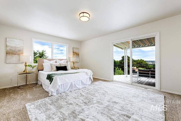 3142 E Starview Dr, Boise, ID 83712