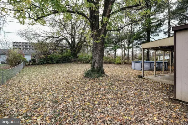 608 LINDEN LN, Martinsburg, WV 25401