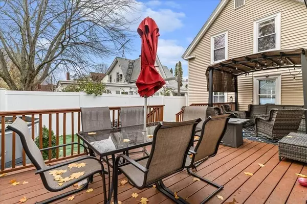 13 Wilder St, Nashua, NH 03060