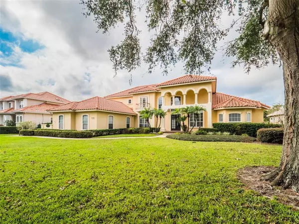 9726 CAMBERLEY CIR, Orlando, FL 32836