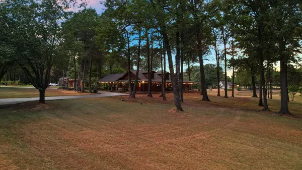 100 County Road 2835, Pittsburg, TX 75686