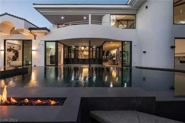 35 Princeville Lane, Las Vegas, NV 89113