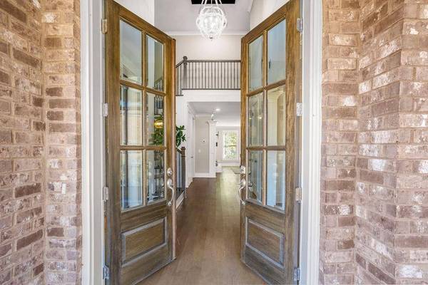 2962 Springbluff LN, Buford, GA 30519