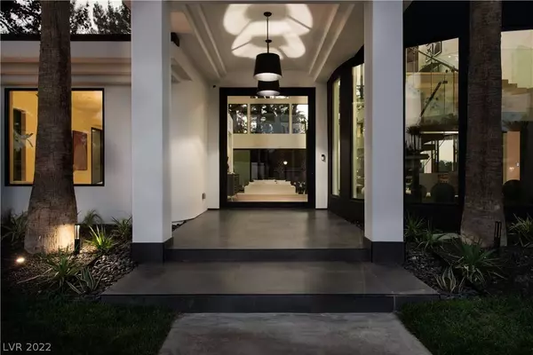 35 Princeville Lane, Las Vegas, NV 89113