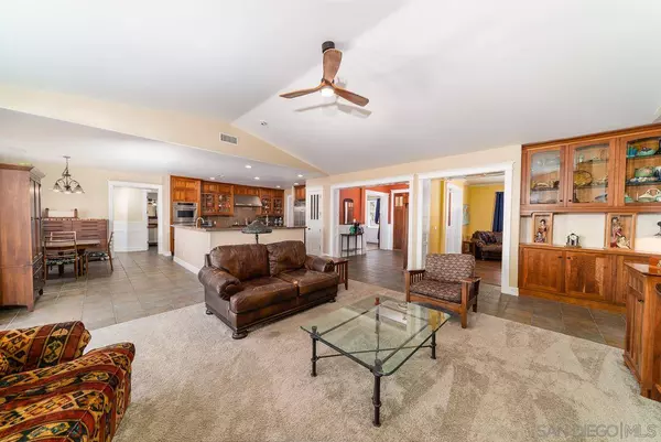 32070 Via Vera, Bonsall, CA 92003