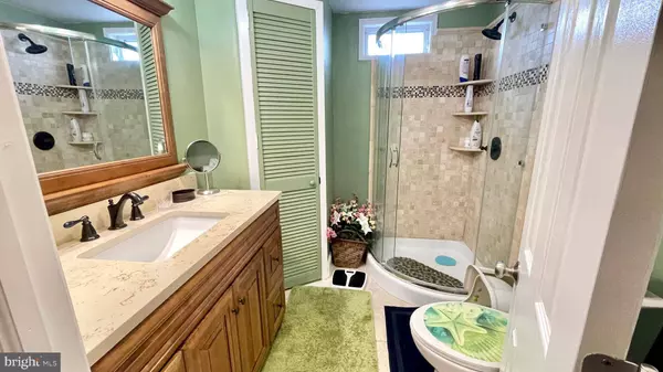 88 HANOVER LN, Williamstown, NJ 08094