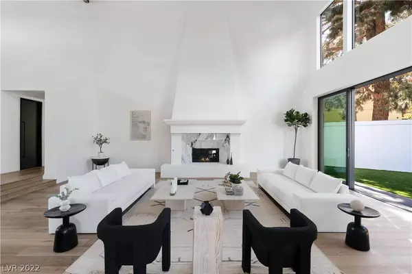 35 Princeville Lane, Las Vegas, NV 89113