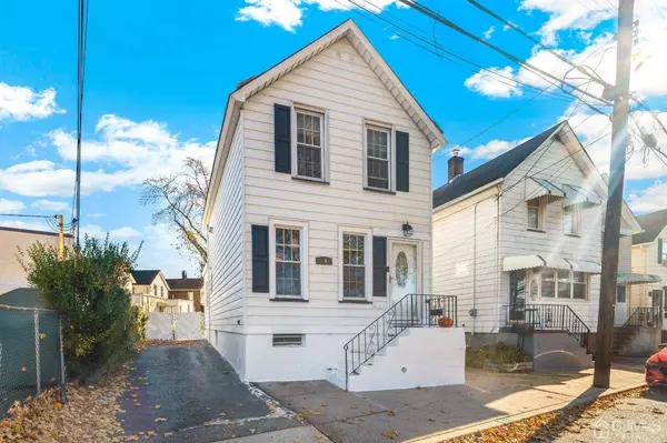 14 Kuhlthau AVE, Milltown, NJ 08850