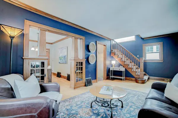 432 4th ST N, Bayport, MN 55003