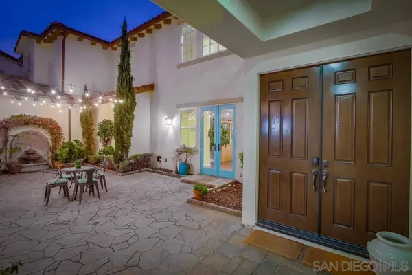 11646 Punta Dulcina, San Diego, CA 92131