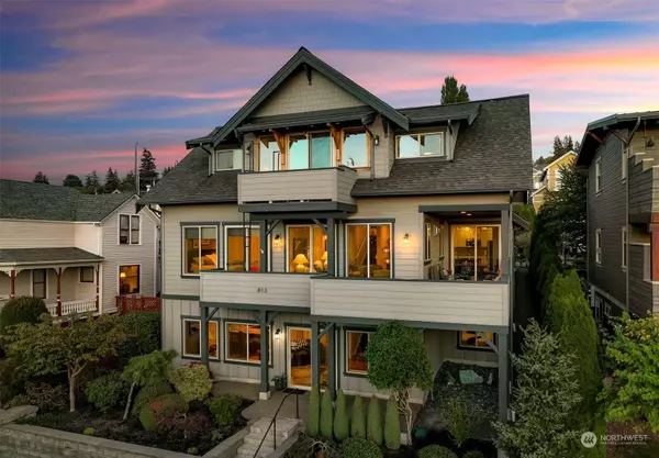 813 11th ST, Bellingham, WA 98225