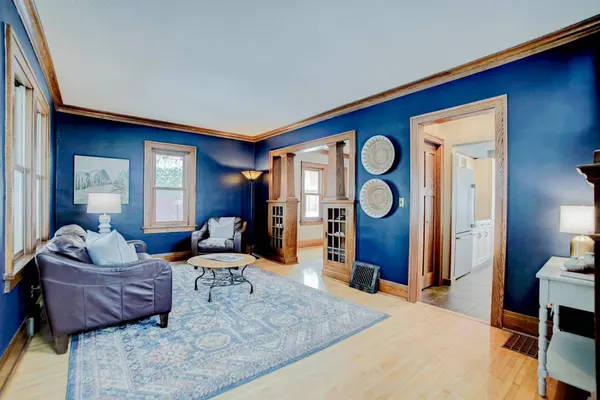 432 4th ST N, Bayport, MN 55003