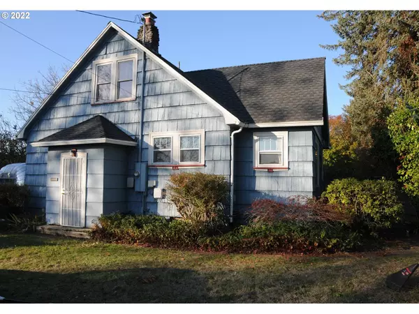 387 S 14TH AVE, Cornelius, OR 97113