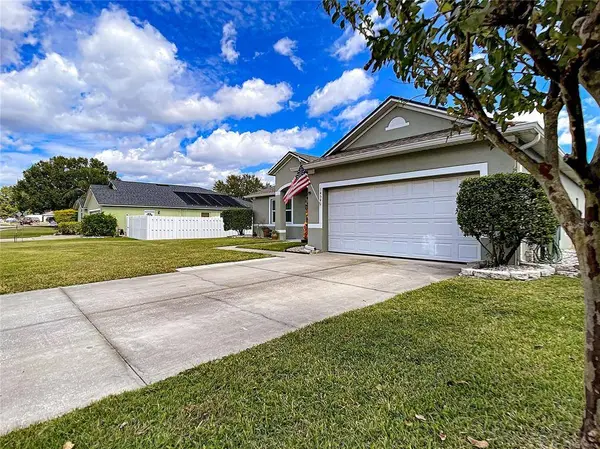 1454 WHOOPING DR, Groveland, FL 34736