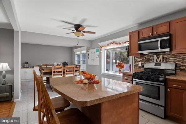 913 ELTY AVE, Vineland, NJ 08360