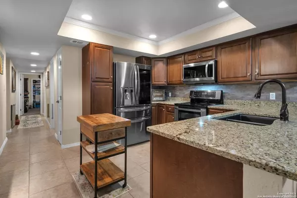 3803 BARRINGTON ST UNIT 2A, San Antonio, TX 78217