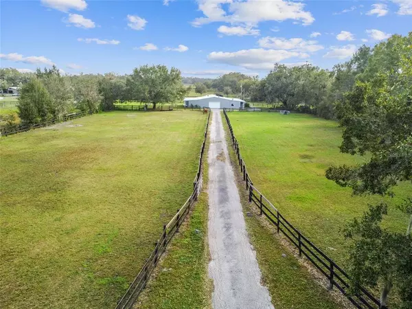 1307 E TRAPNELL RD, Plant City, FL 33566