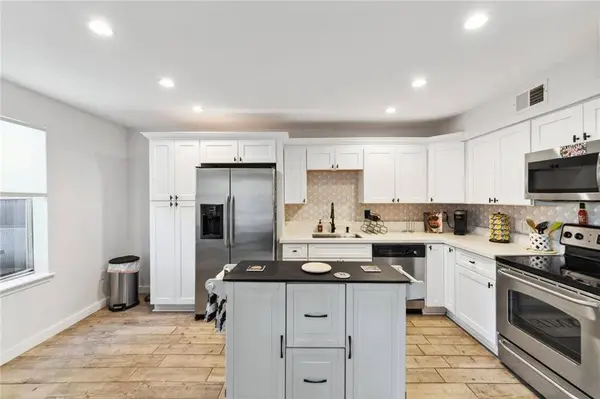 318 LAKE MARINA AVE #109, New Orleans, LA 70124