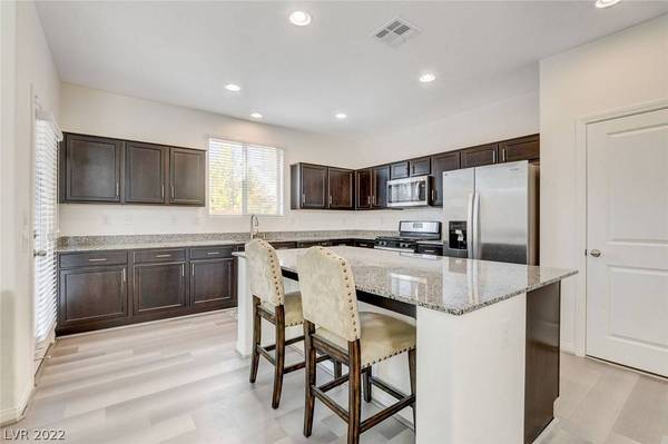 6869 Black Ash Street, Las Vegas, NV 89148