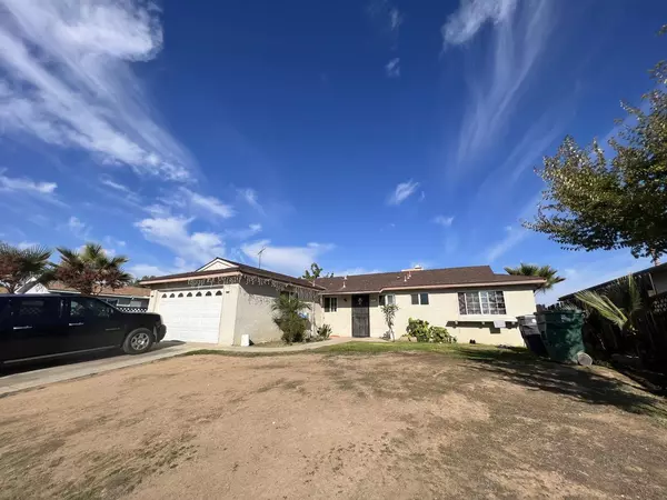 713 Ashlan WAY, Madera, CA 93638