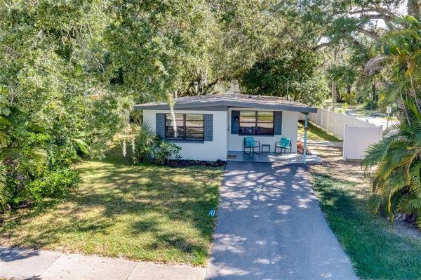 2234 23RD ST S, St Petersburg, FL 33712