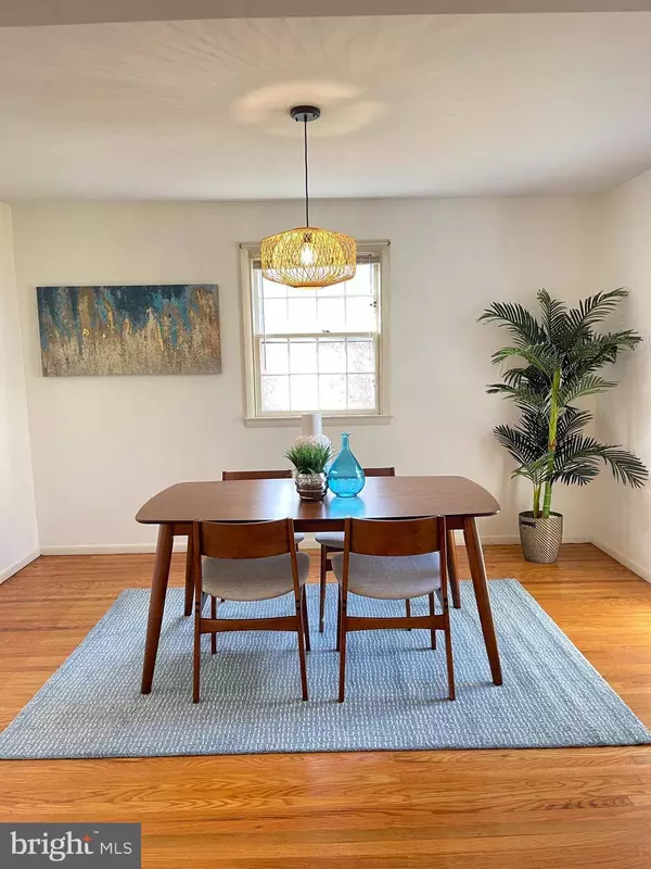 1677 KENMARE DR, Dresher, PA 19025