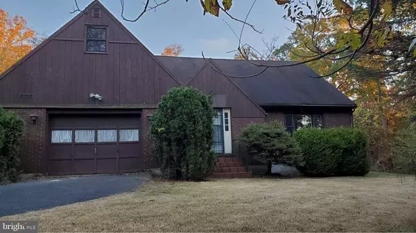 58 HENRY O MICHAEL RD, Berkeley Springs, WV 25411