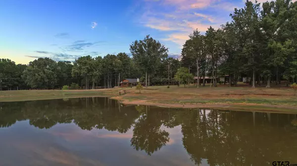 100 County Road 2835, Pittsburg, TX 75686