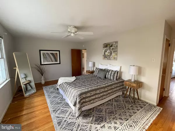 1677 KENMARE DR, Dresher, PA 19025