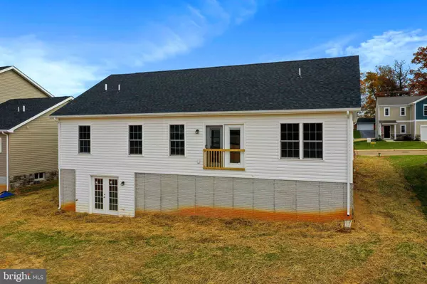 800 IVES ST, Martinsburg, WV 25405